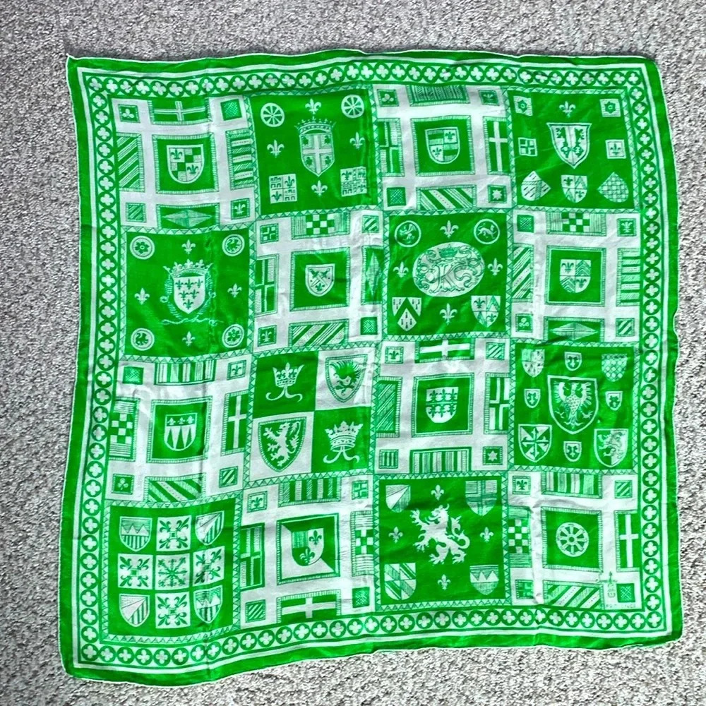 Symphony Provence square silk scarf with crest and shield pattern green & white